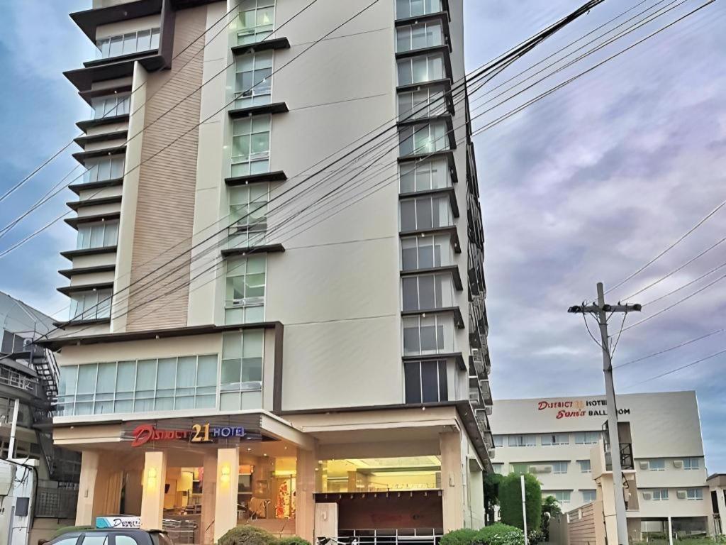 District 21 Hotel Iloilo City Buitenkant foto